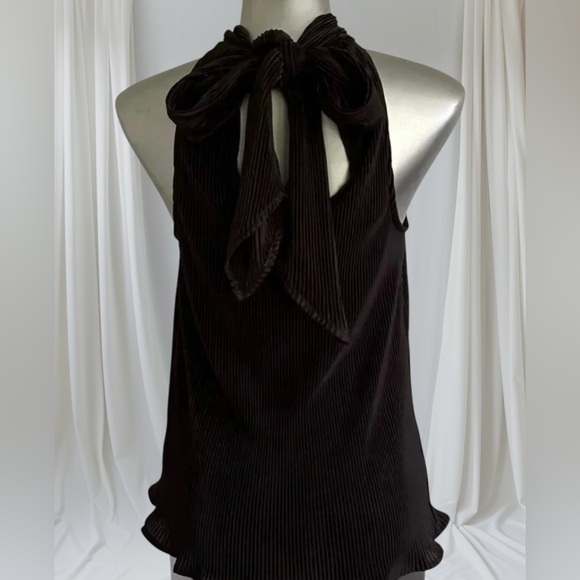 🆕Bishop + Young Esme  Pleated Black Top - Picture 5 of 16